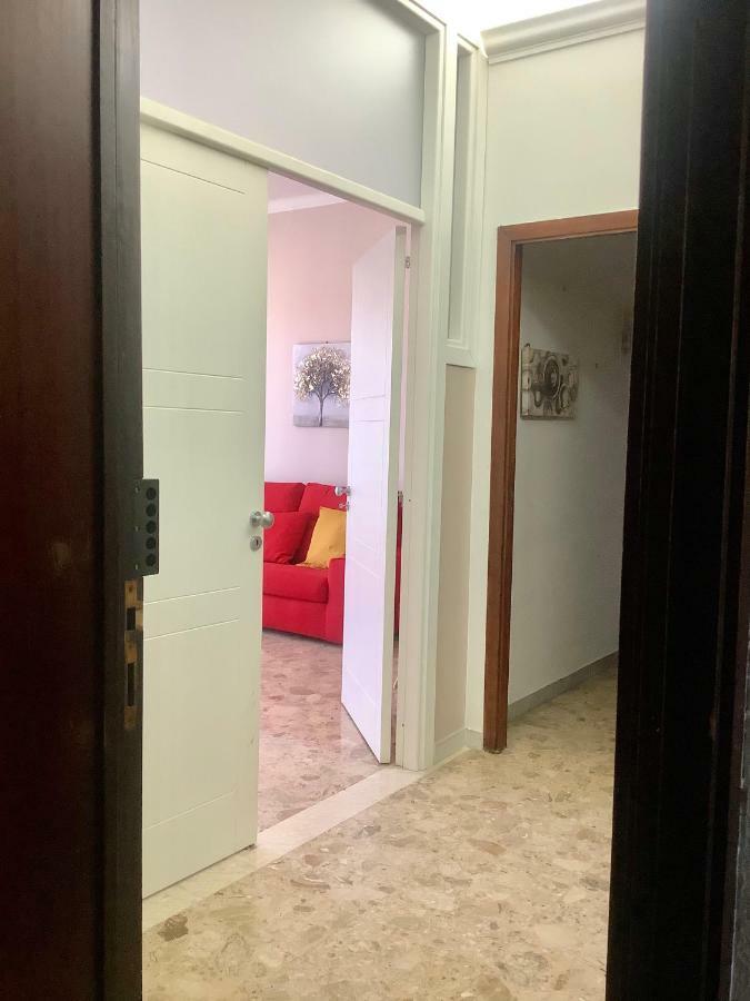 Artemisia Apartment *