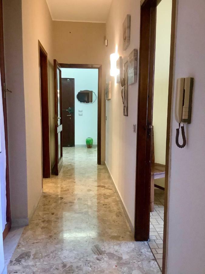 Artemisia Apartment *